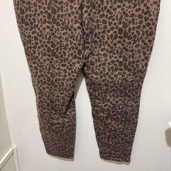Women’s American Eagle Cheetah Print High Waist Regular Straight Jeans Size 22 - Picture 13 of 16